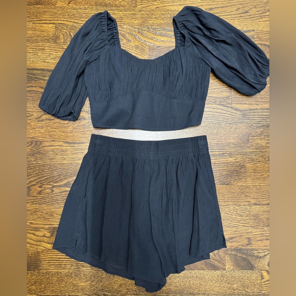 Abercrombie & Fitch Black Pleated Crop Top & Shorts Set, Size: S